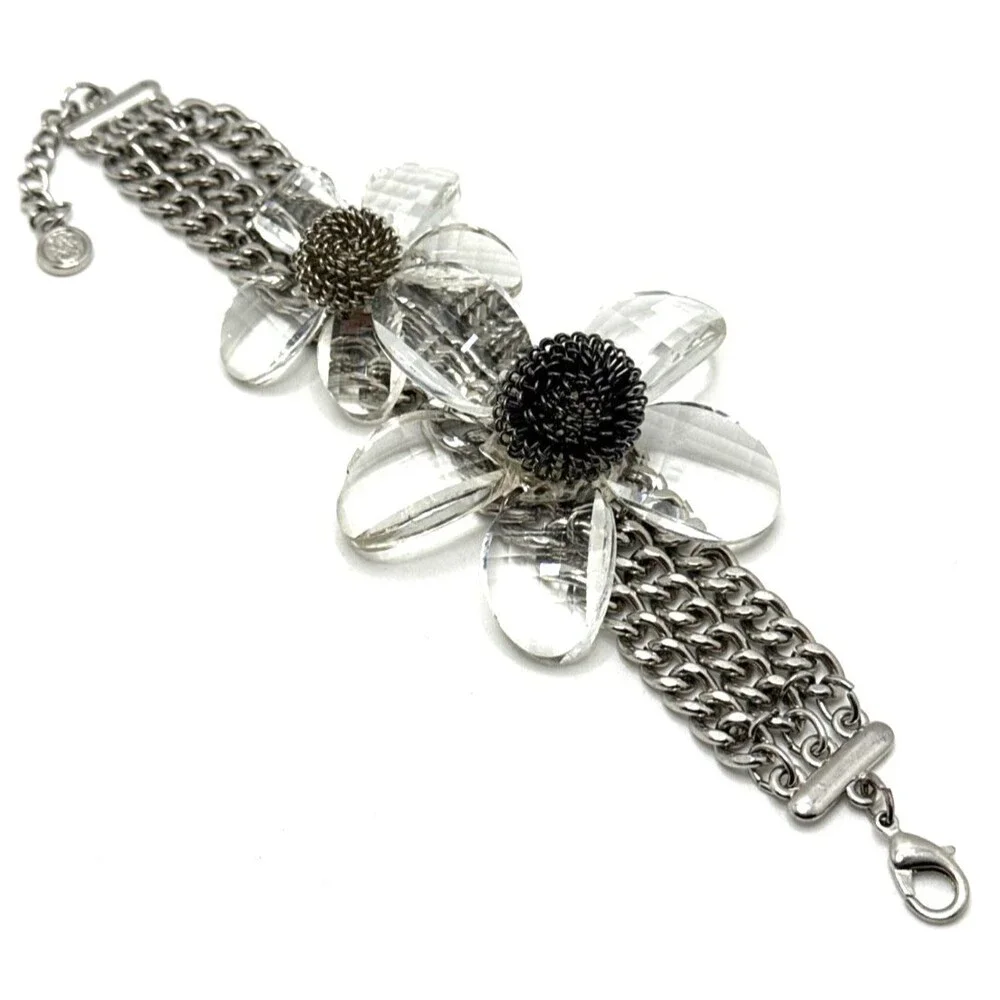 New VERA WANG Faceted Crystal Flowers Bracelet Silver Tone Chainmail Statement